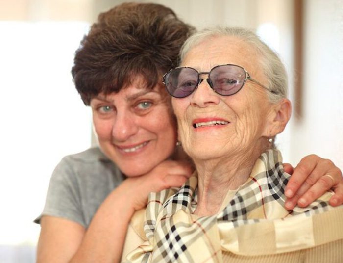 happy-woman-with-elderly-mother-featured-blog-img