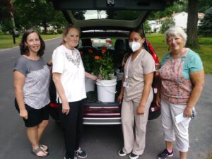 Lasagna Bucket Gardens Bring Senior Home Care Recipients Smiles